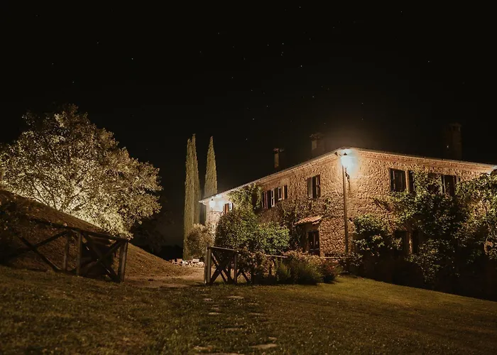 Lantgård Agriturismo Le Macchie Monticchiello